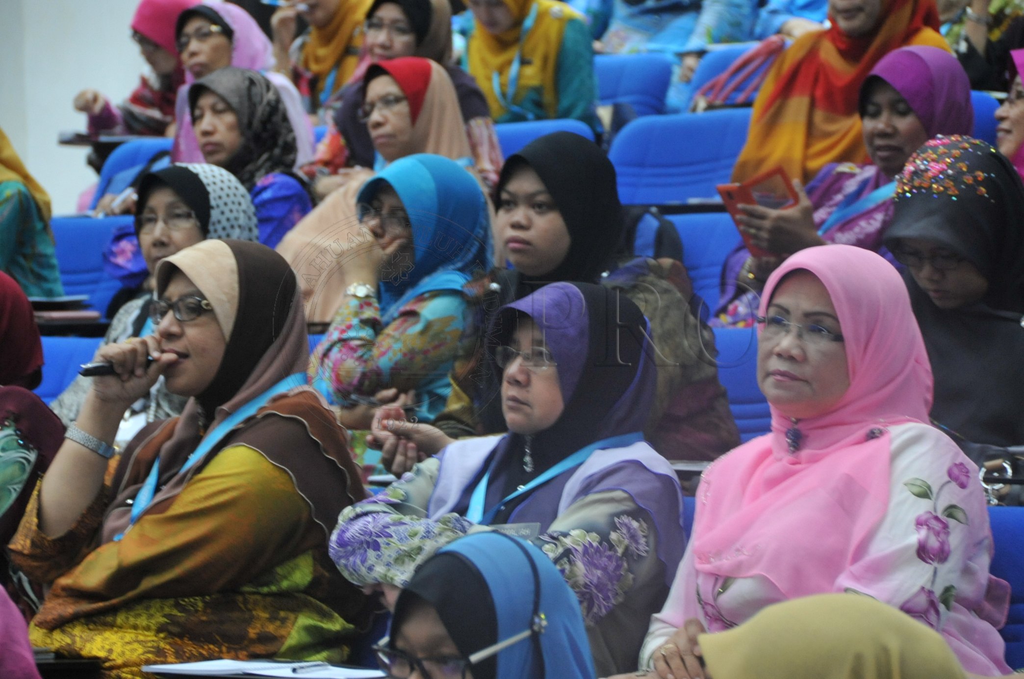 PRO 14 28 KONPEN PRO 6929